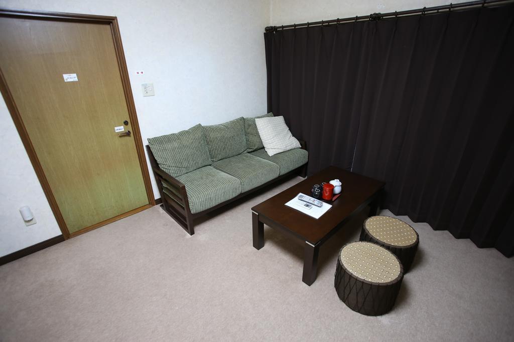 Minshuku Tenhou Hotel Takacsiho Kültér fotó
